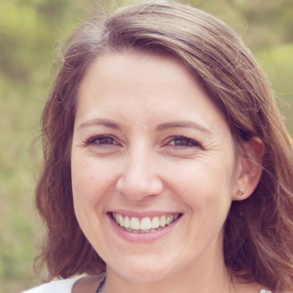 Portrait von Sabine Holzmann